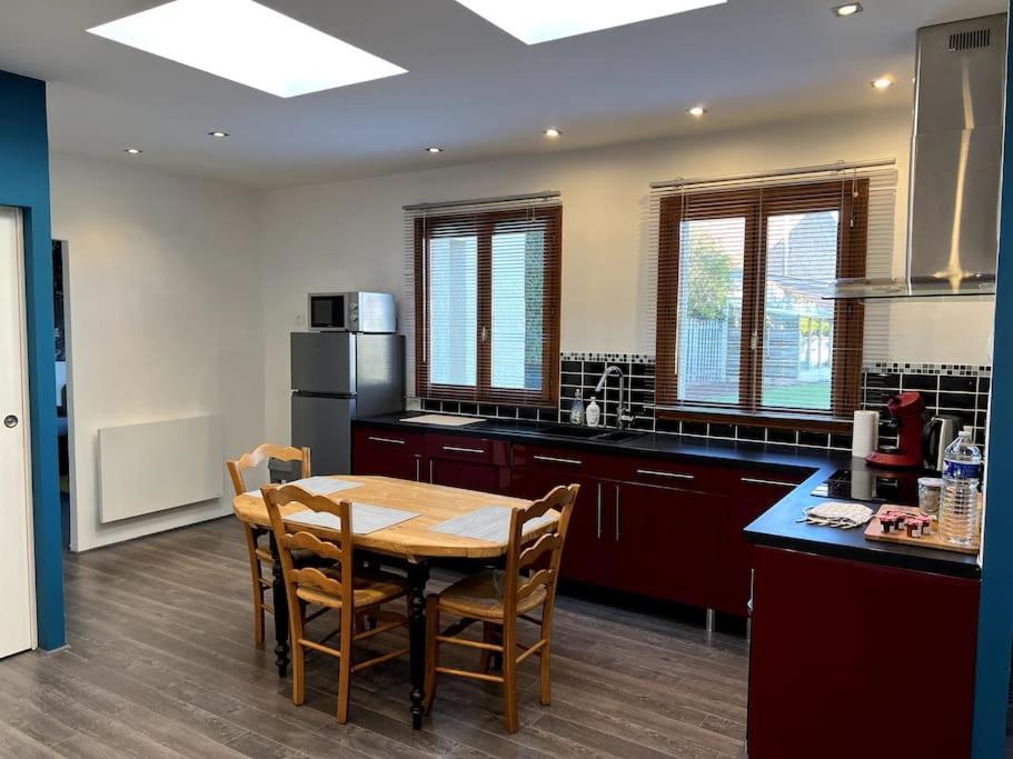 Appartement Calme Au Coeur Du Jardin Violaines ภายนอก รูปภาพ
